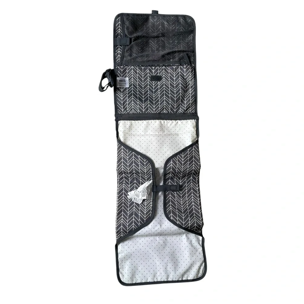 SKIP HOP Pronto Signature Portable Diaper Changing Station Bag